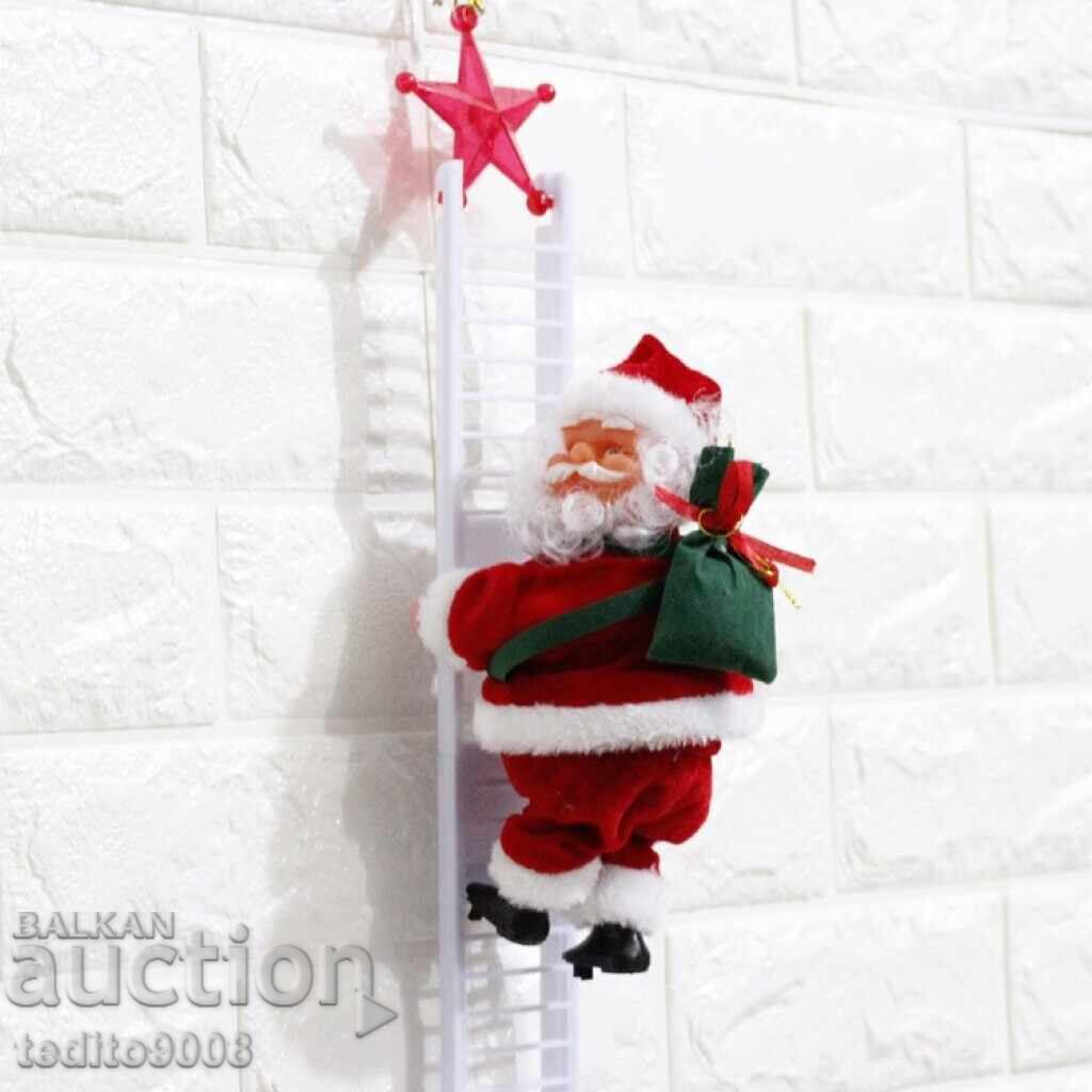 Дядо Коледа катерещ се с цена 29.00 лв. | € 14.83 Дядо Коледа катерещ се с цена 29.00 лв. | € 14.83