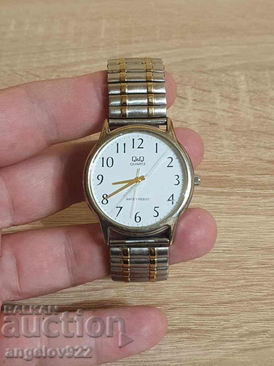 Q&Q wristwatch with price 0.01 BGN | € 0.01