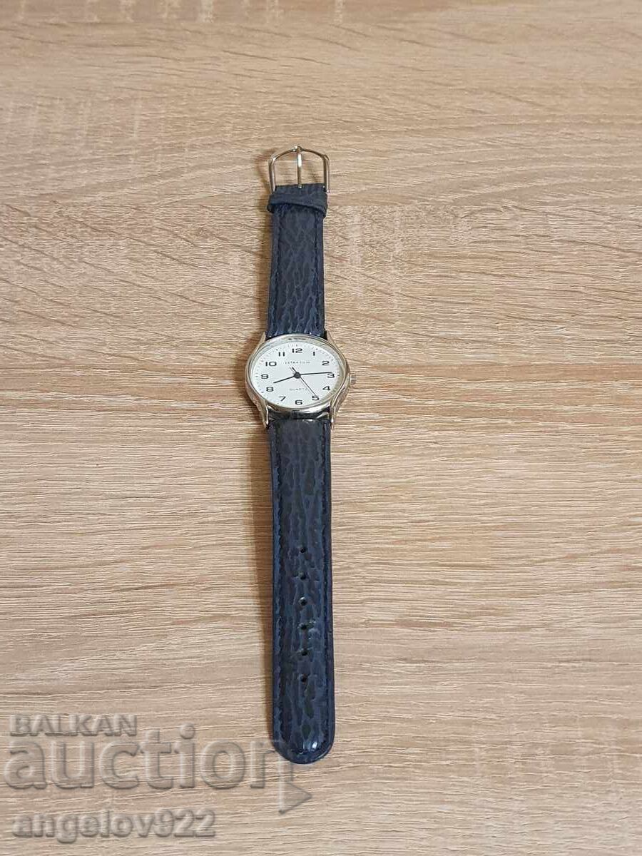 Ръчен часовник!!!