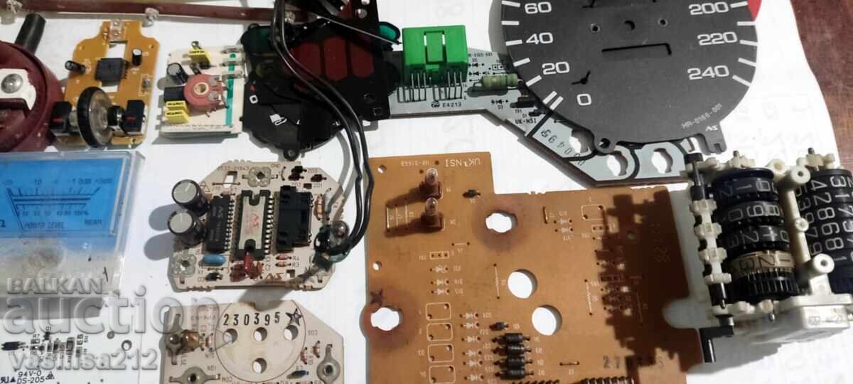 Licitație Deșeuri electronice, plăci + cadrane