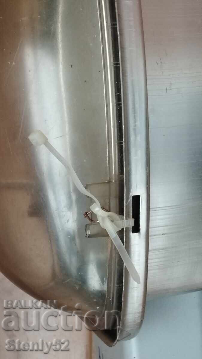 Παλιό φανάρι δρόμου από την εποχή του σοσιαλισμού - 5