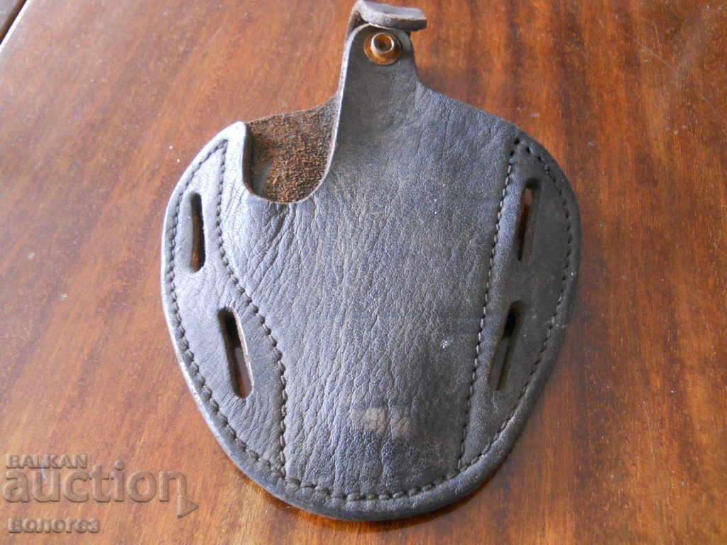 Bulldog Revolver Holster with price 25.00 BGN | € 12.78 Bulldog Revolver Holster with price 25.00 BGN | € 12.78