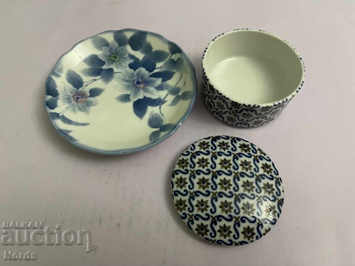 Аукцион Красива бижутерка и чинийка Аукцион Красива бижутерка и чинийка