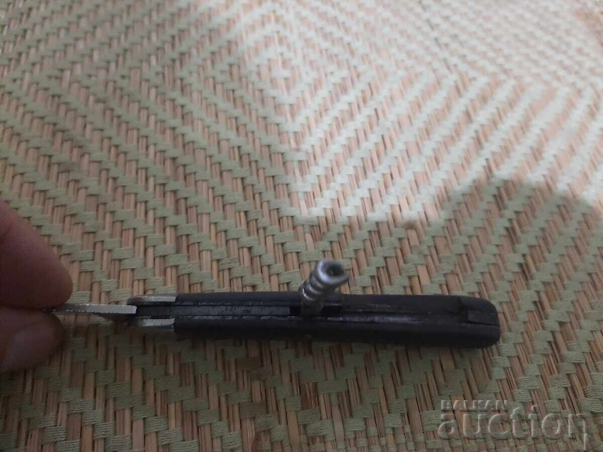 Livrarea Vechi cuțit de ploaie