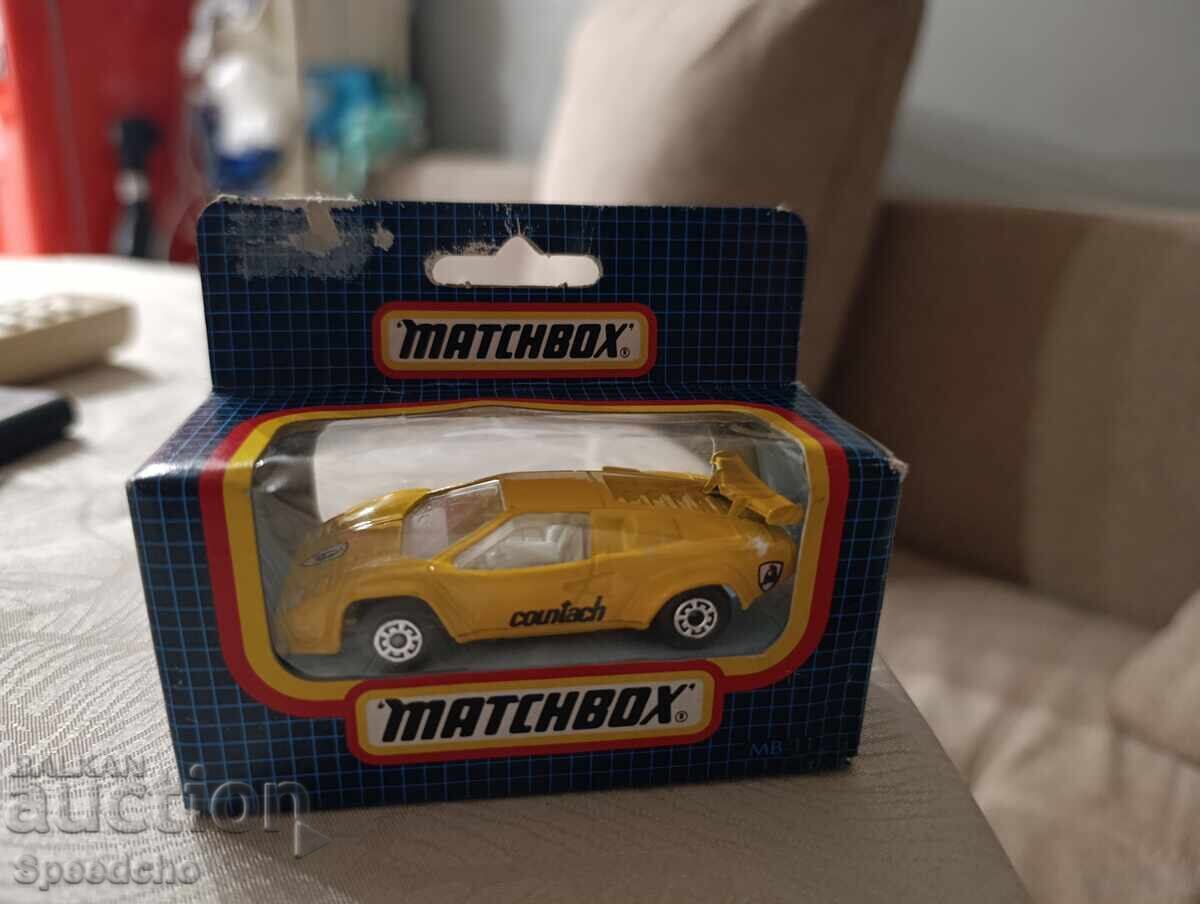 Livrarea Matchbox Lamborghini Countach Machboks Livrarea Matchbox Lamborghini Countach Machboks