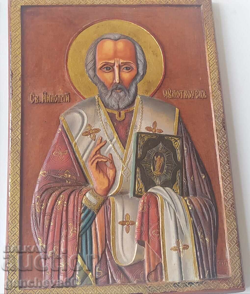 Icoană Sfântul Nicolae Făcătorul de Minuni - pictată, sculptură în lemn cu preț € 60.00 | 117.35 BGN