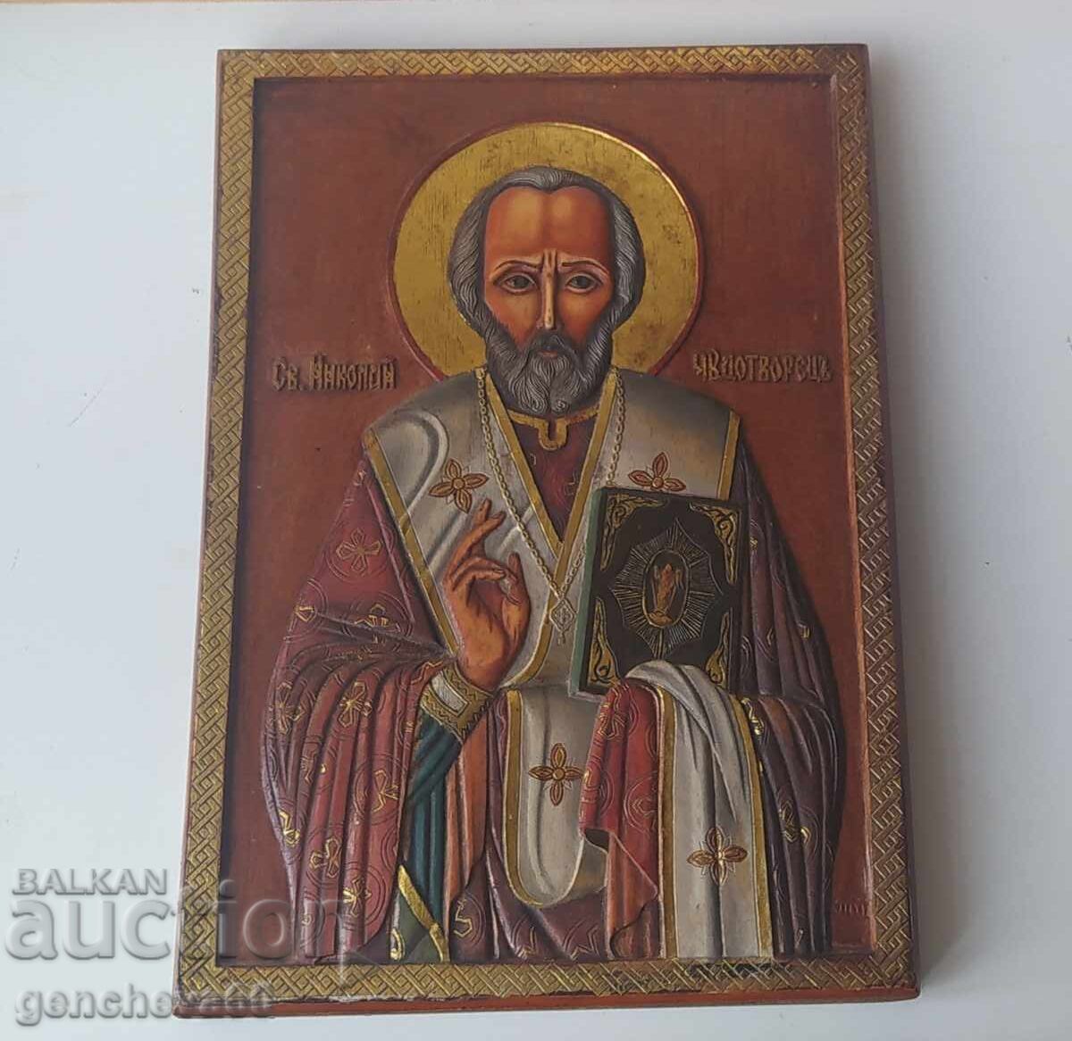 Licitație Icoană Sfântul Nicolae Făcătorul de Minuni - pictată, sculptură în lemn