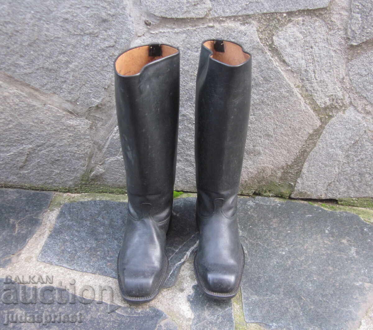 Παλιά Βουλγάρικα γκαρντιακά άρβυλα για στολή φρουράς Παλιά Βουλγάρικα γκαρντιακά άρβυλα για στολή φρουράς