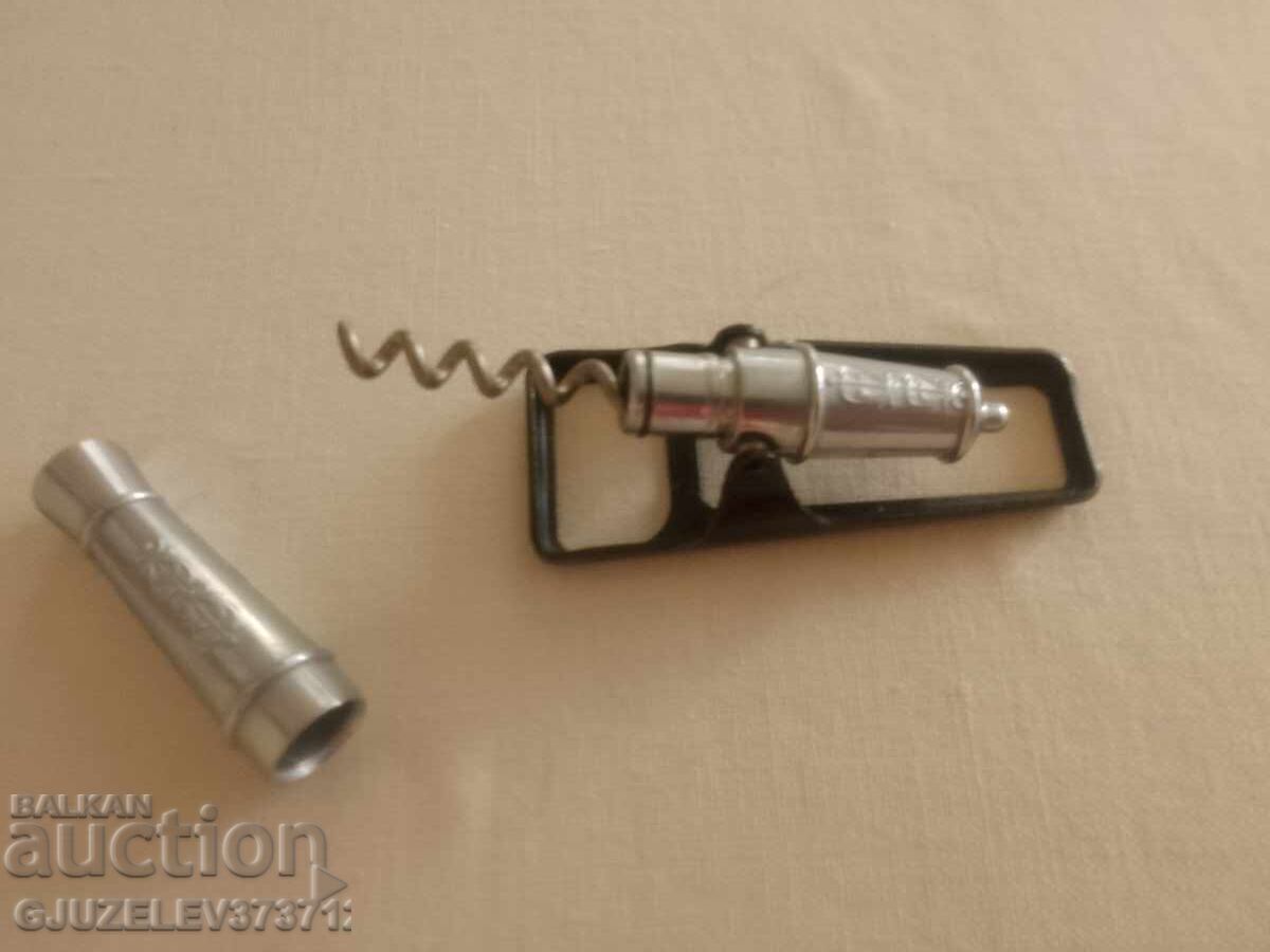 Παλιό ρωσικό τιρμπουσόν και ανοιχτήρι