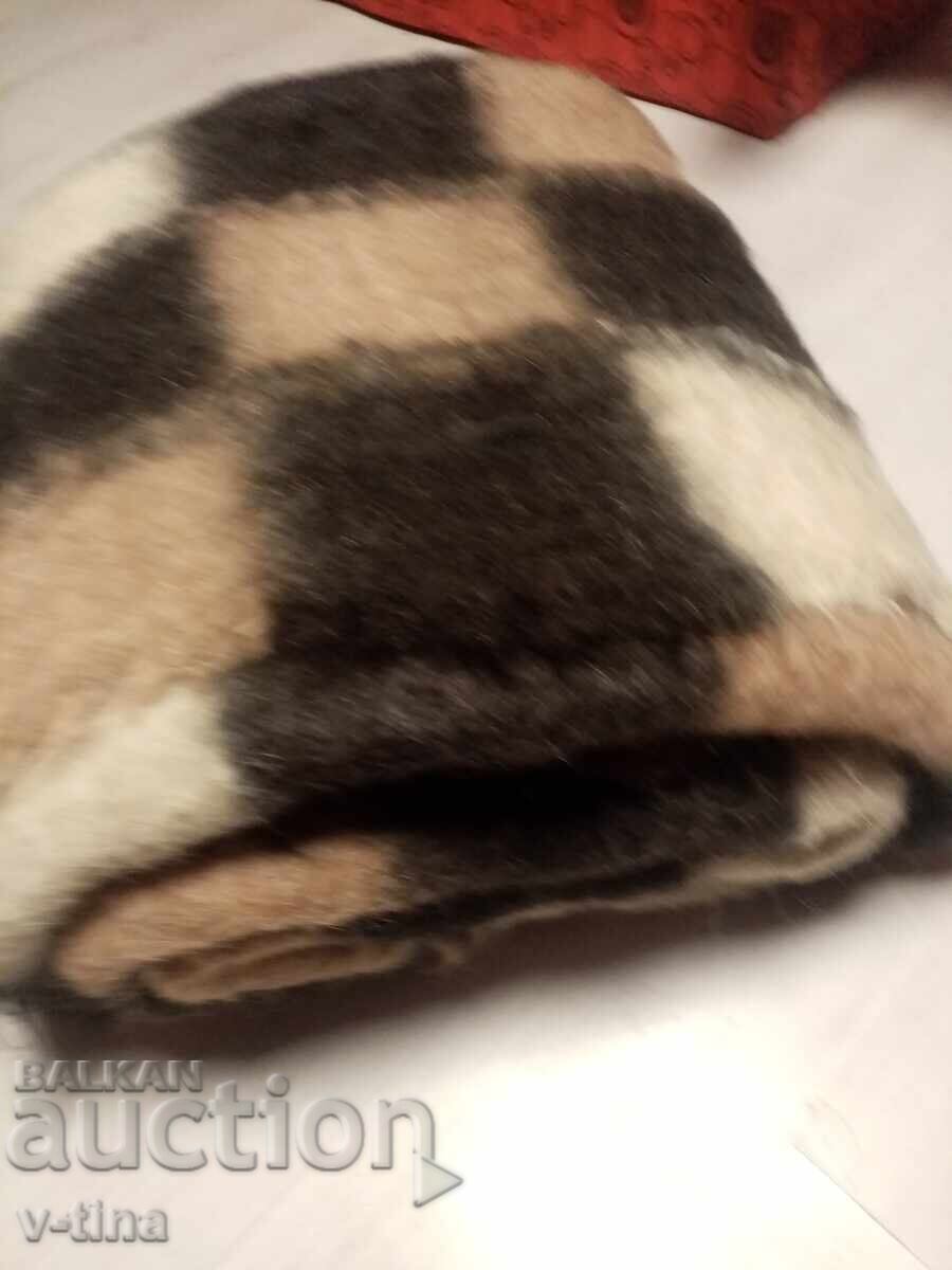 Δημοπρασία Παλιό χαλί κοζάκων σειρά κιτενίκ