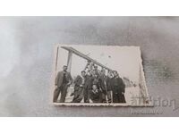 Φωτογραφία Νευροκοπίου Νέων σε σιδηροδρομική γέφυρα 1944