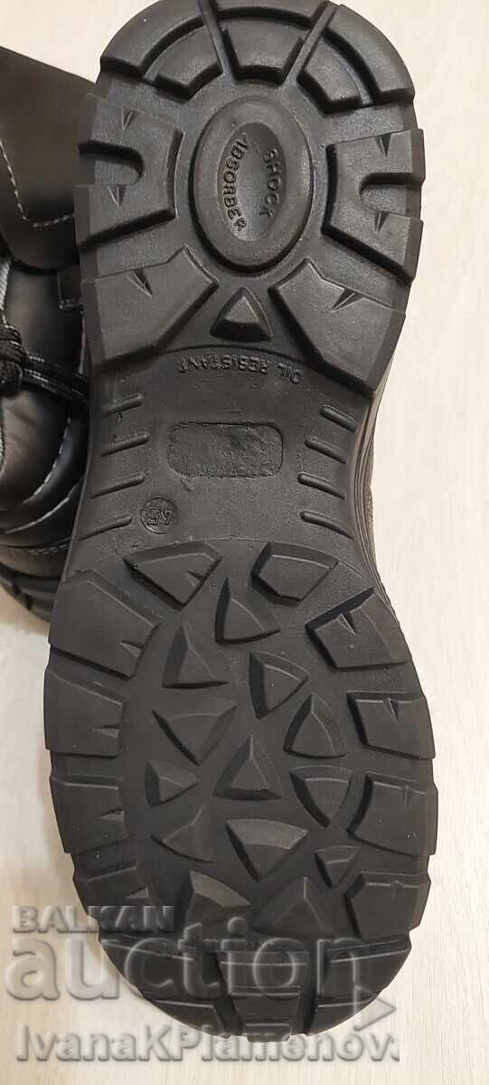 Pantofi noi pentru barbati marimea 45 - 6