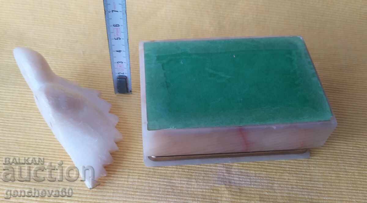 Μαρμάρινο κουτί κοσμημάτων και ειδώλιο - 6