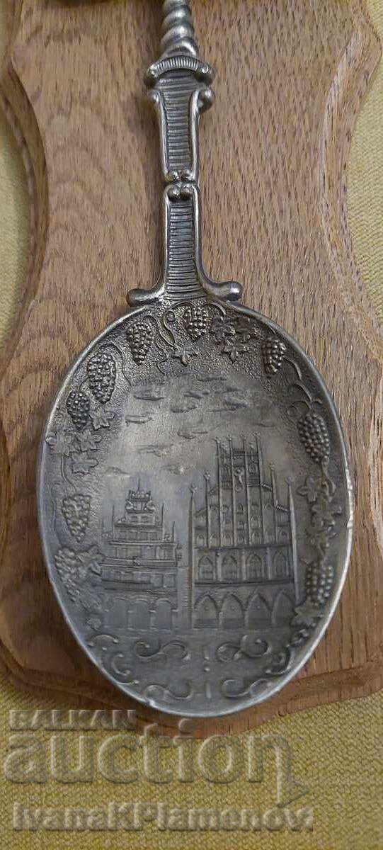 Σουβενίρ μεταλλικό για γνώστες με τιμή 20.00 BGN | € 10.23