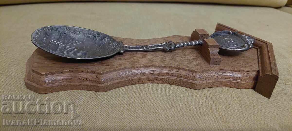 Παράδοση Σουβενίρ μεταλλικό για γνώστες