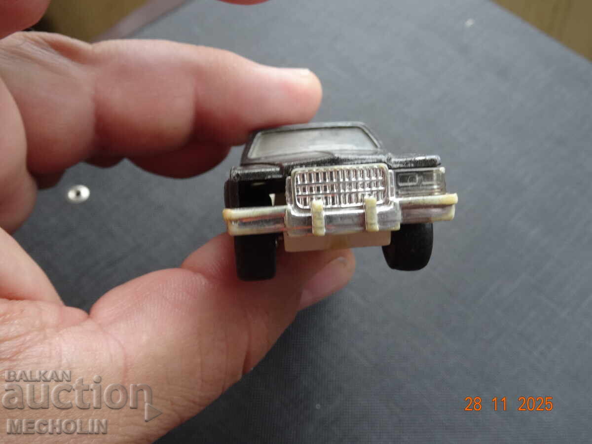 OLD metal car LIMOUSINE CADILLAC 339 - 5