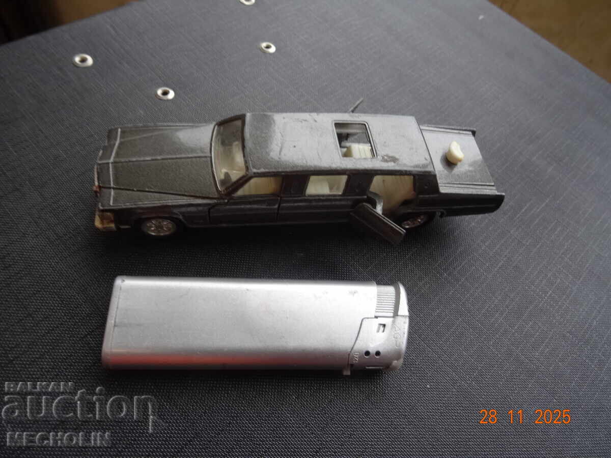 OLD metal car LIMOUSINE CADILLAC 339 - 7