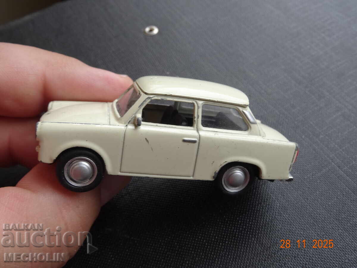 OLD metal TRABANT 601 car
