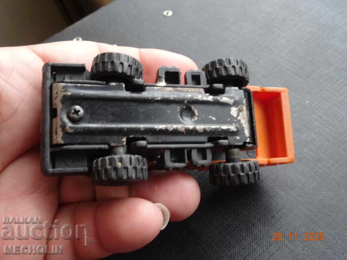 Delivery of OLD metal cart TRASH TRUCK Delivery of OLD metal cart TRASH TRUCK