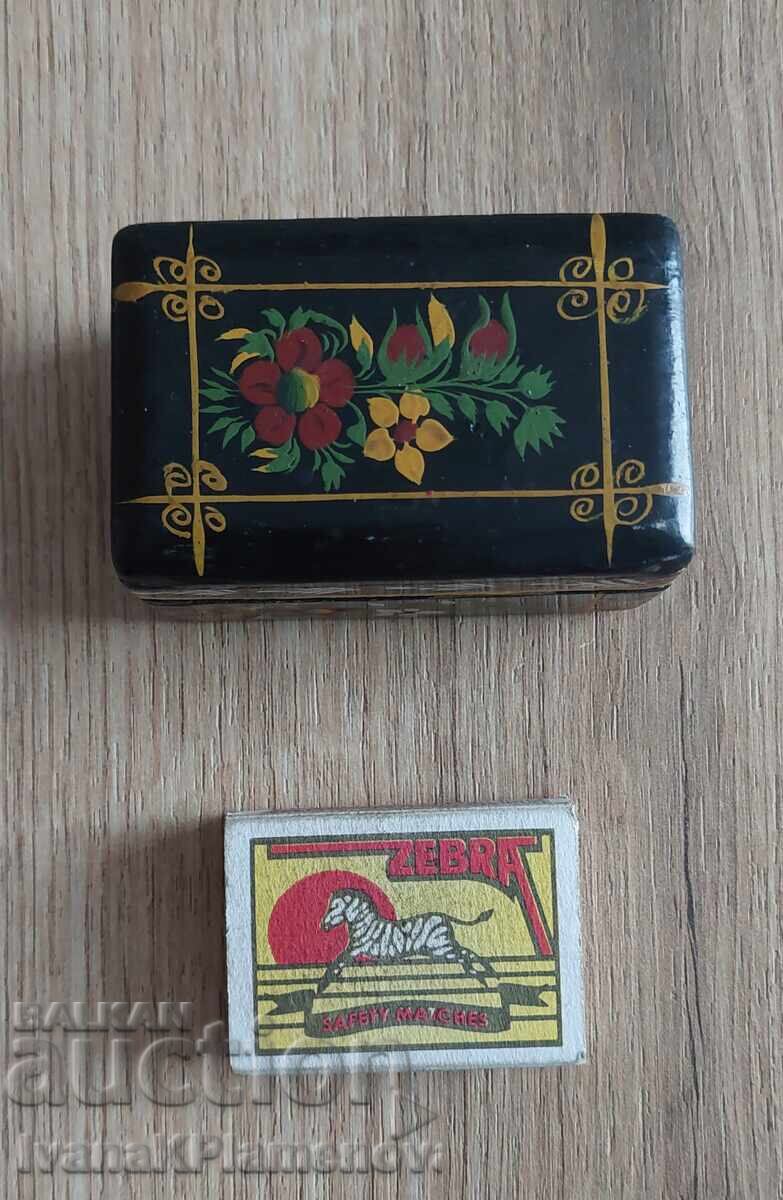 Cutie vintage din lemn pentru colecționari - 7