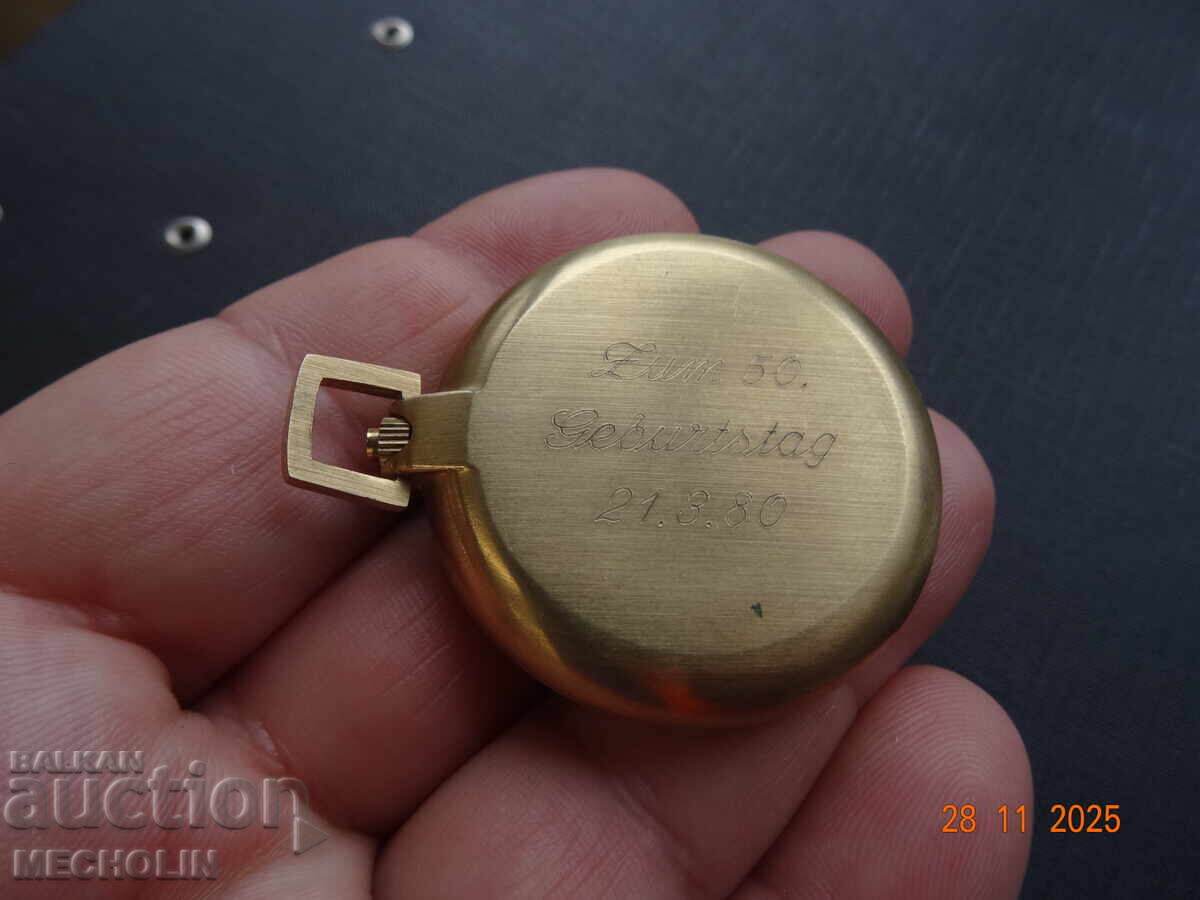 CEAS DE BUZUNAR DE COLECȚIE EXPONENT cu preț 55.00 BGN | € 28.12 CEAS DE BUZUNAR DE COLECȚIE EXPONENT cu preț 55.00 BGN | € 28.12