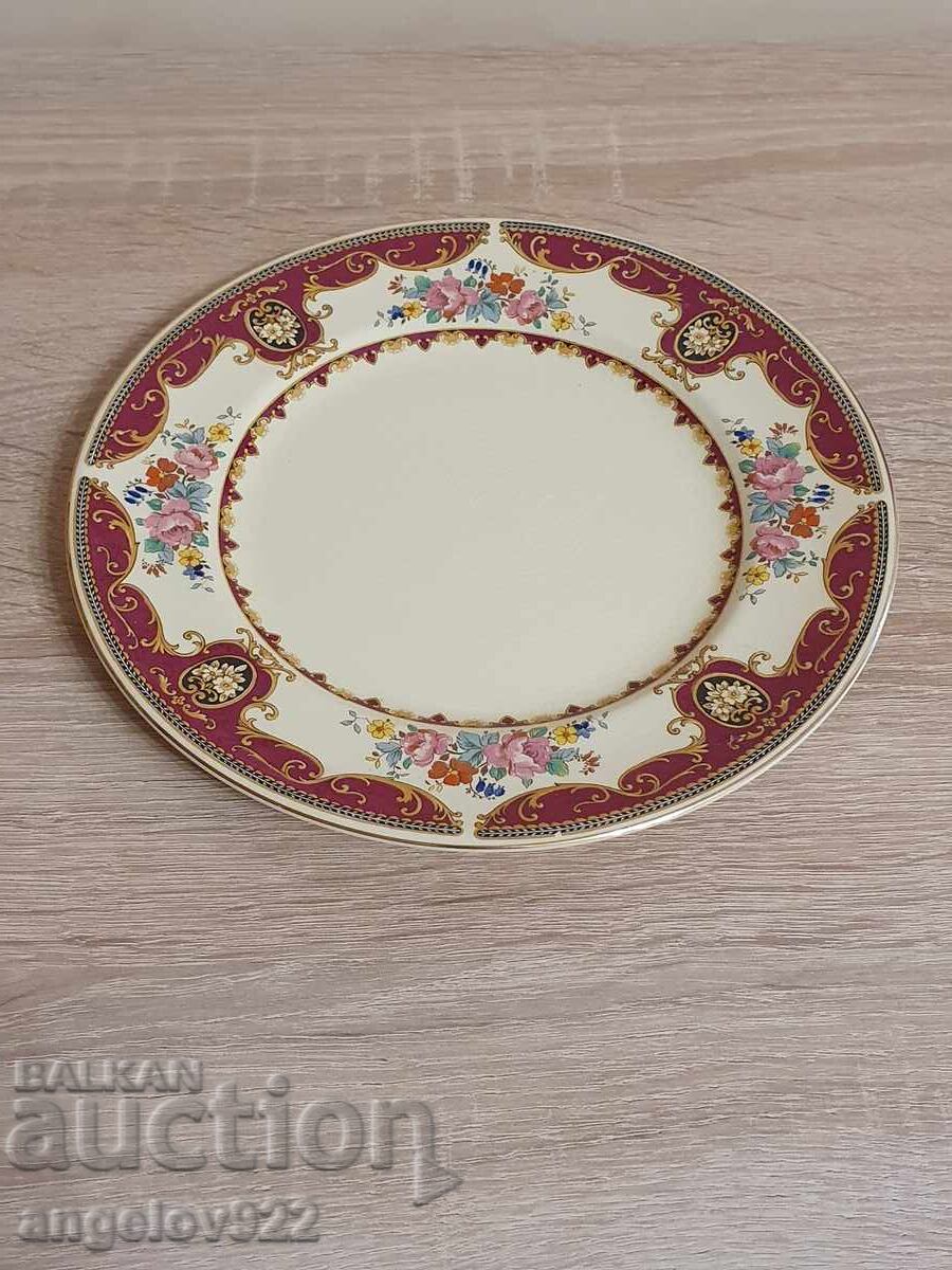 Licitație Johnson Bros platou englezesc din porțelan