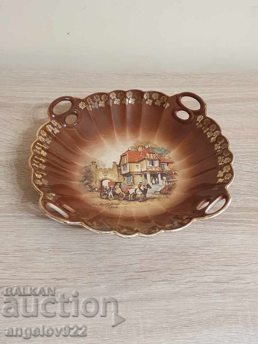 Delivery of English porcelain fruit bowl Crown Devon