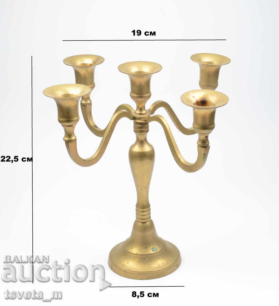 Δημοπρασία Μεγάλο, παλιό μπρούτζινο κηροπήγιο για 5 κεριά
