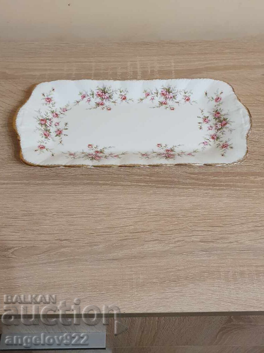 Английско порцеланово плато PARAGON с цена 3.50 лв. | € 1.79 Английско порцеланово плато PARAGON с цена 3.50 лв. | € 1.79