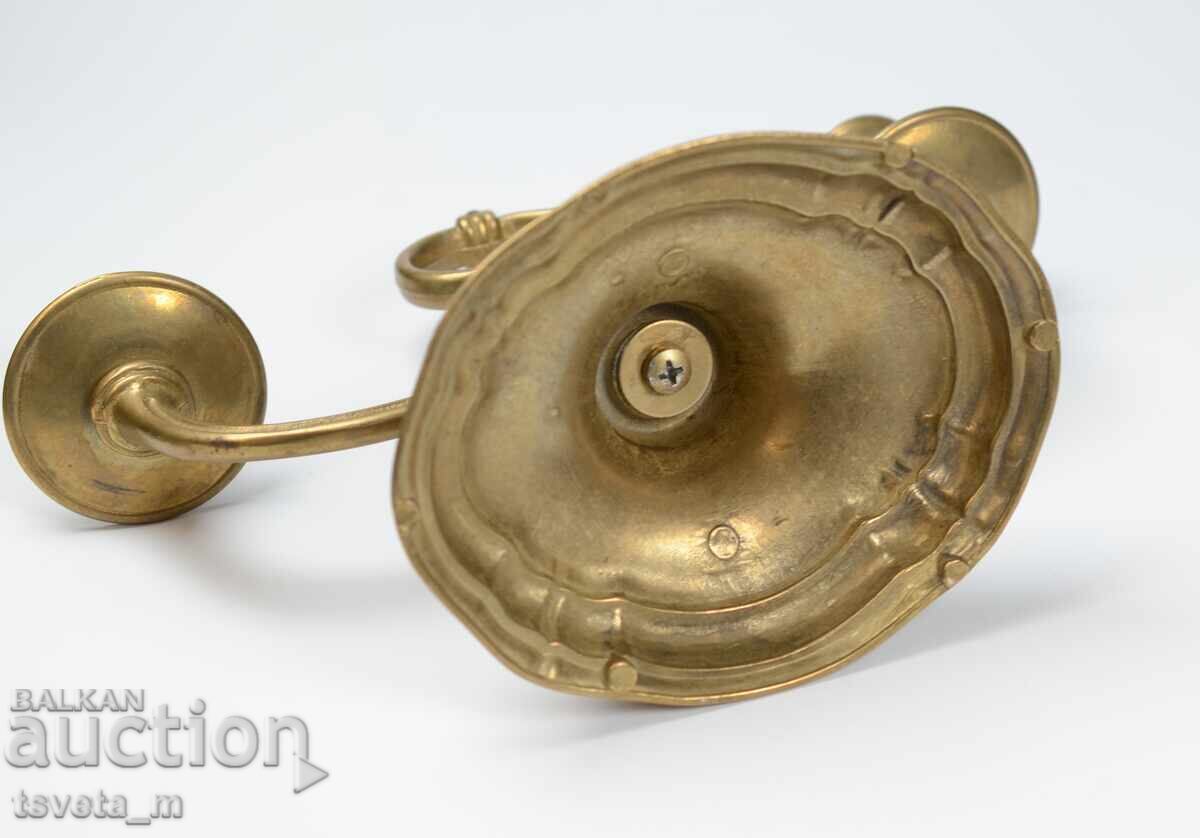 Αρχαίο μπρούτζινο κηροπήγιο για 2 κεριά - 5