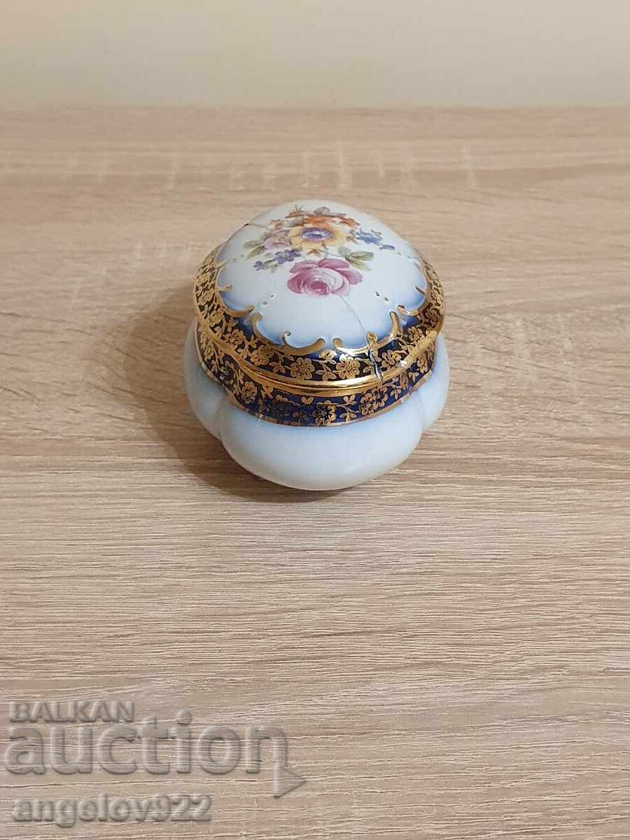 Δημοπρασία Γερμανικό πορσελάνινο κουτί κοσμημάτων PM Δημοπρασία Γερμανικό πορσελάνινο κουτί κοσμημάτων PM