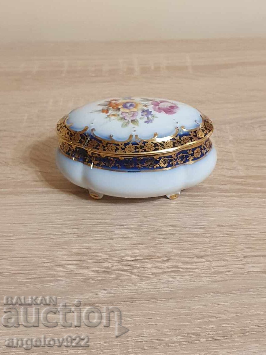 Παράδοση Γερμανικό πορσελάνινο κουτί κοσμημάτων PM Παράδοση Γερμανικό πορσελάνινο κουτί κοσμημάτων PM