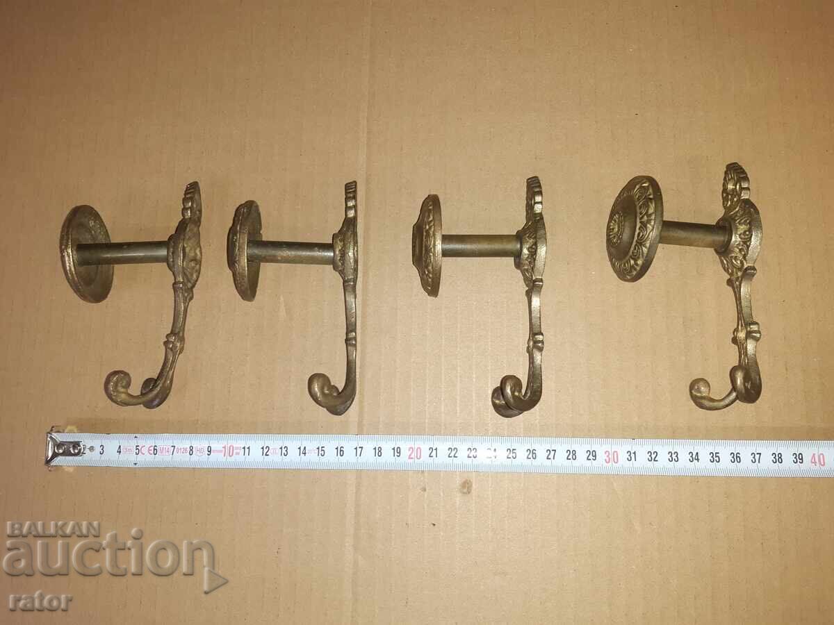Доставка на Стари красиви бронзови закачалки - 4 броя . Закачалка