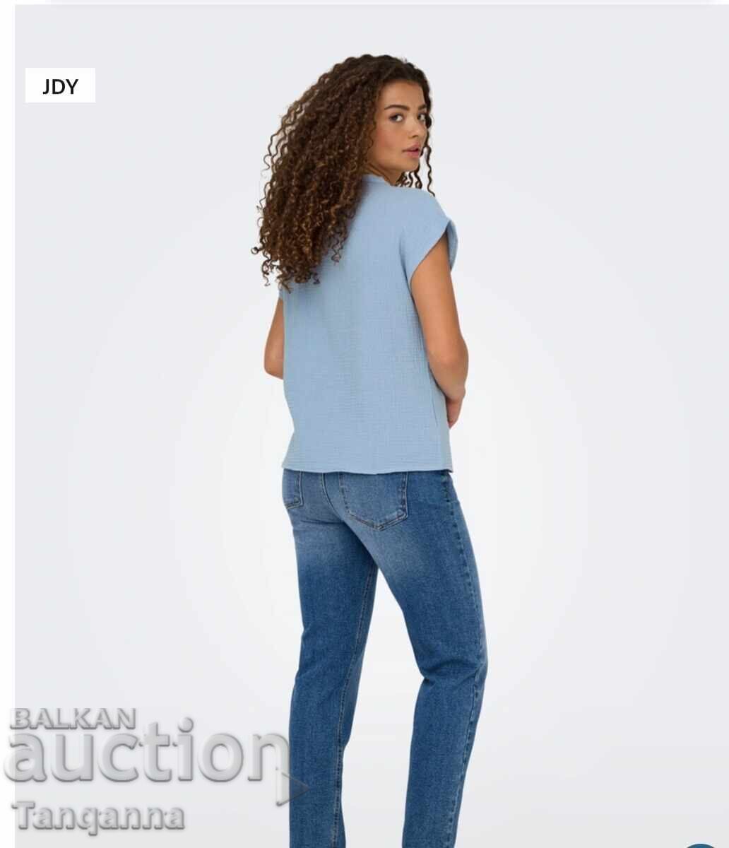 Tricou mișto cu preț 10.00 BGN | € 5.11