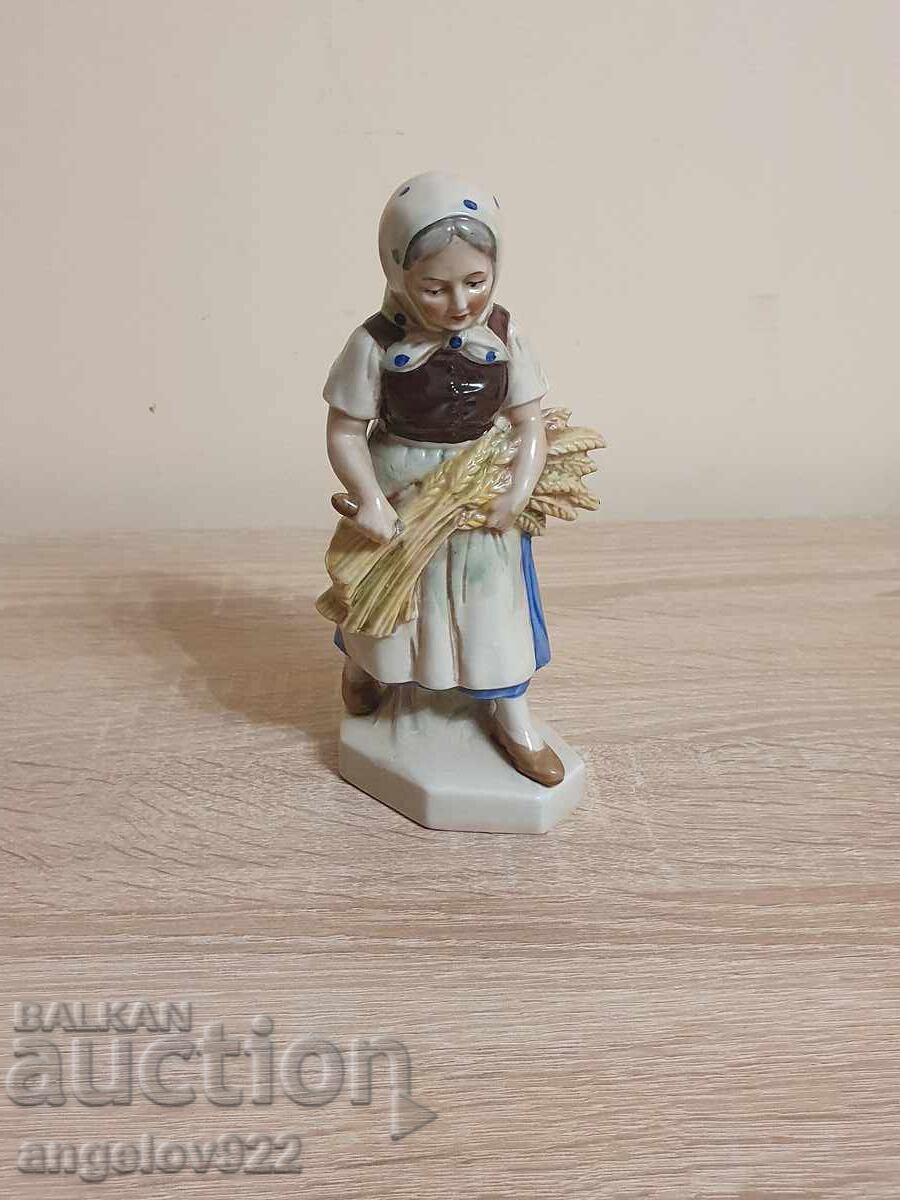 Немска порцеланова фигура статуетка !!!