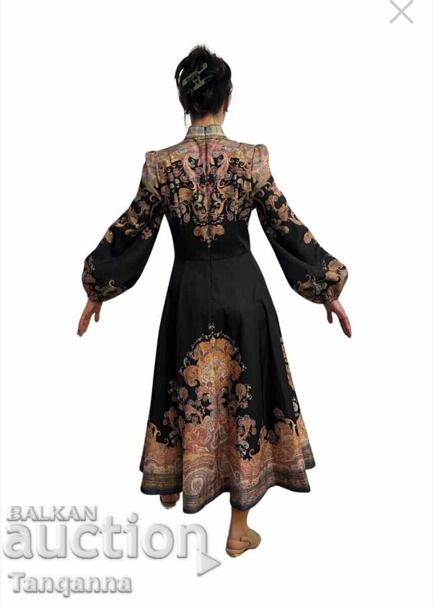 Υπέροχο φόρεμα με τιμή 180.00 BGN | € 92.03