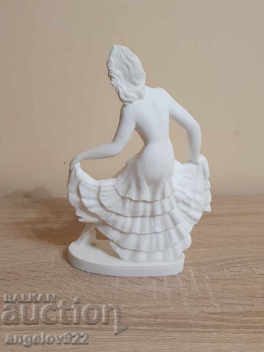 Delivery of Massive figure alabaster statuette