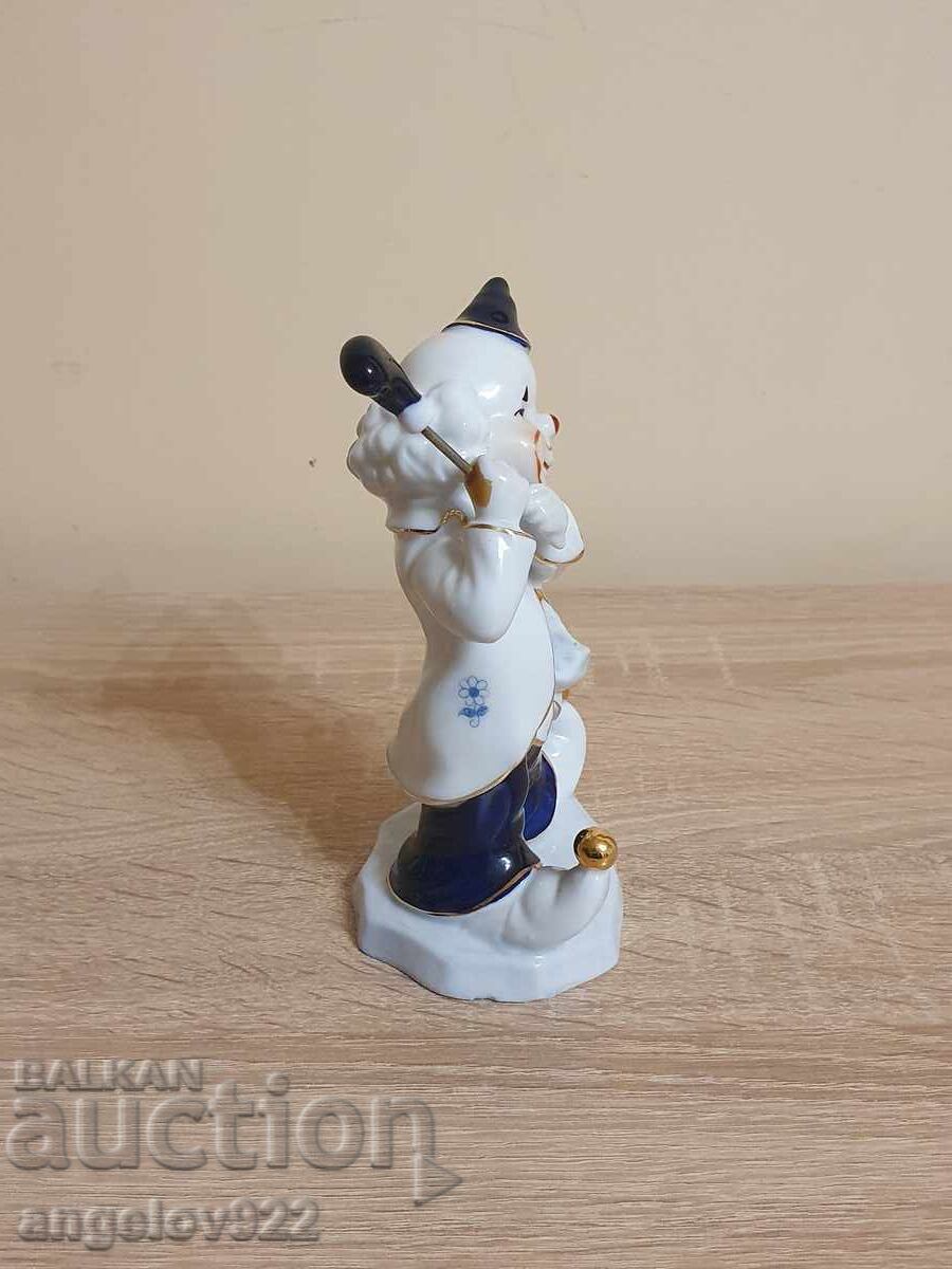 Красива порцеланова фигура статуетка!!! с цена 0.01 лв. | € 0.01