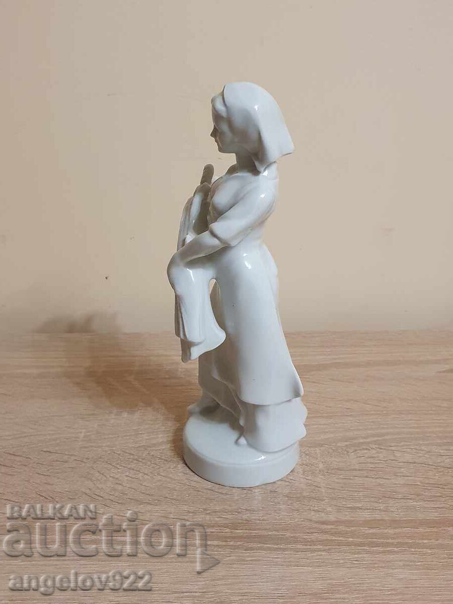 Доставка на Немска порцеланова фигура статуетка!!!