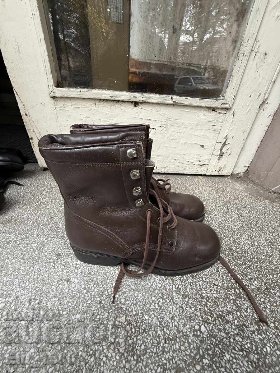 Auction Officer's combat boots, size 44 Auction Officer's combat boots, size 44