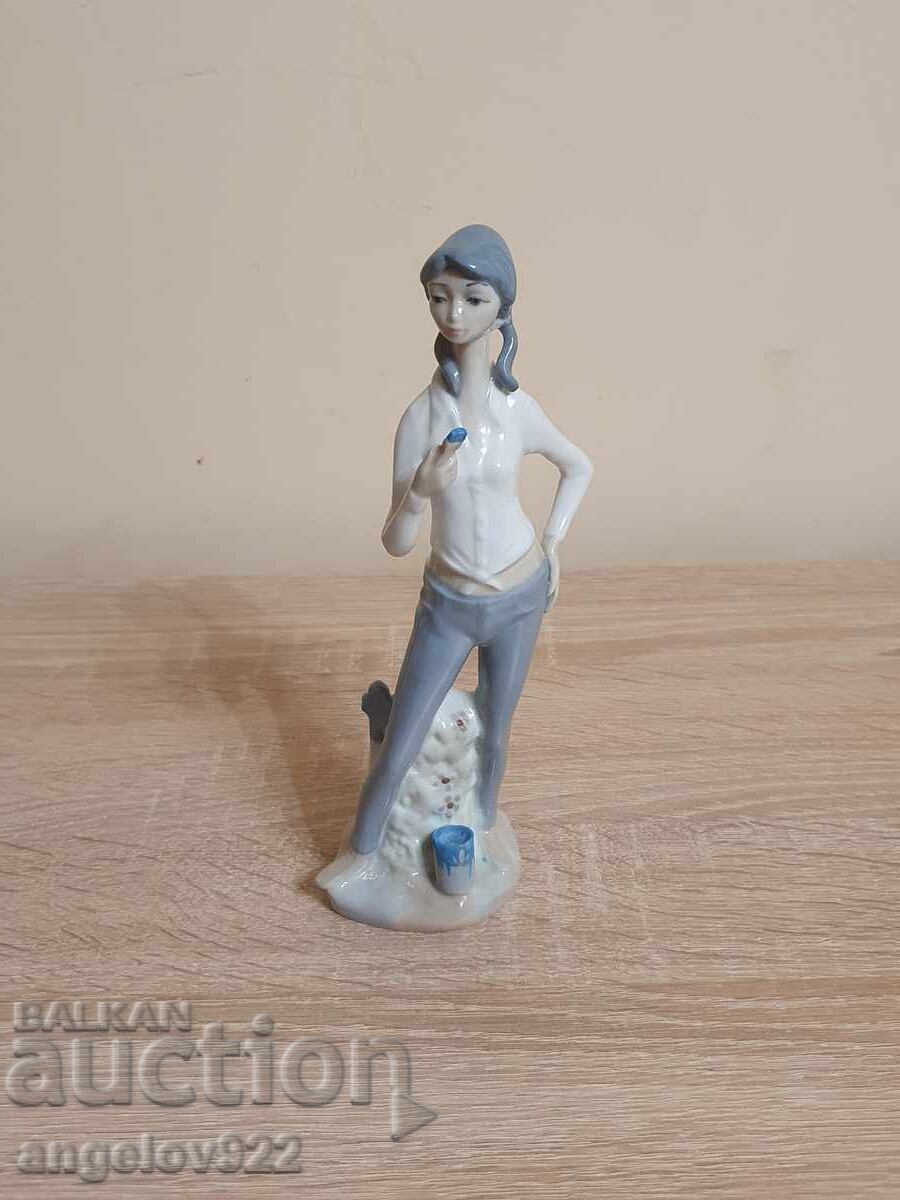 CASADES Spanish porcelain figure statuette with price 0.01 BGN | € 0.01 CASADES Spanish porcelain figure statuette with price 0.01 BGN | € 0.01