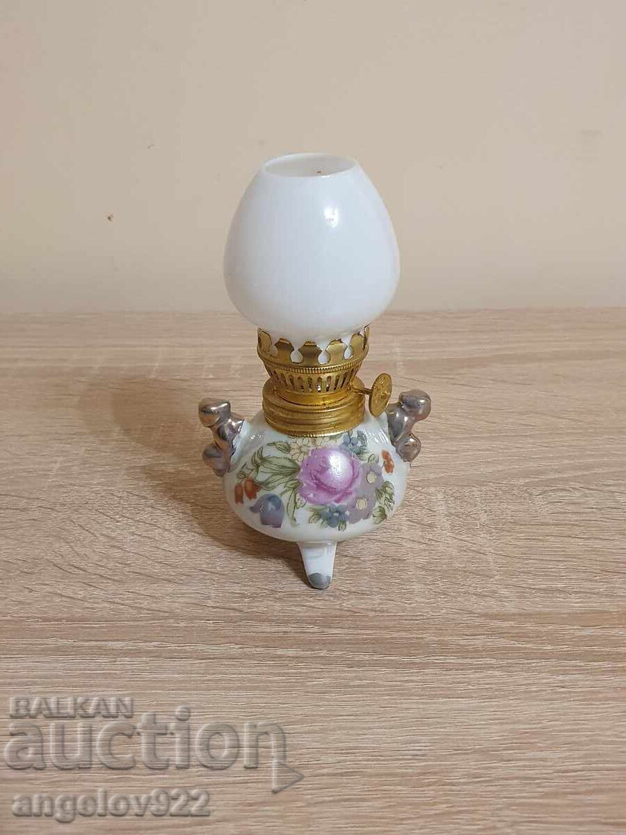 Малка порцеланова газова лампа!!! Малка порцеланова газова лампа!!!