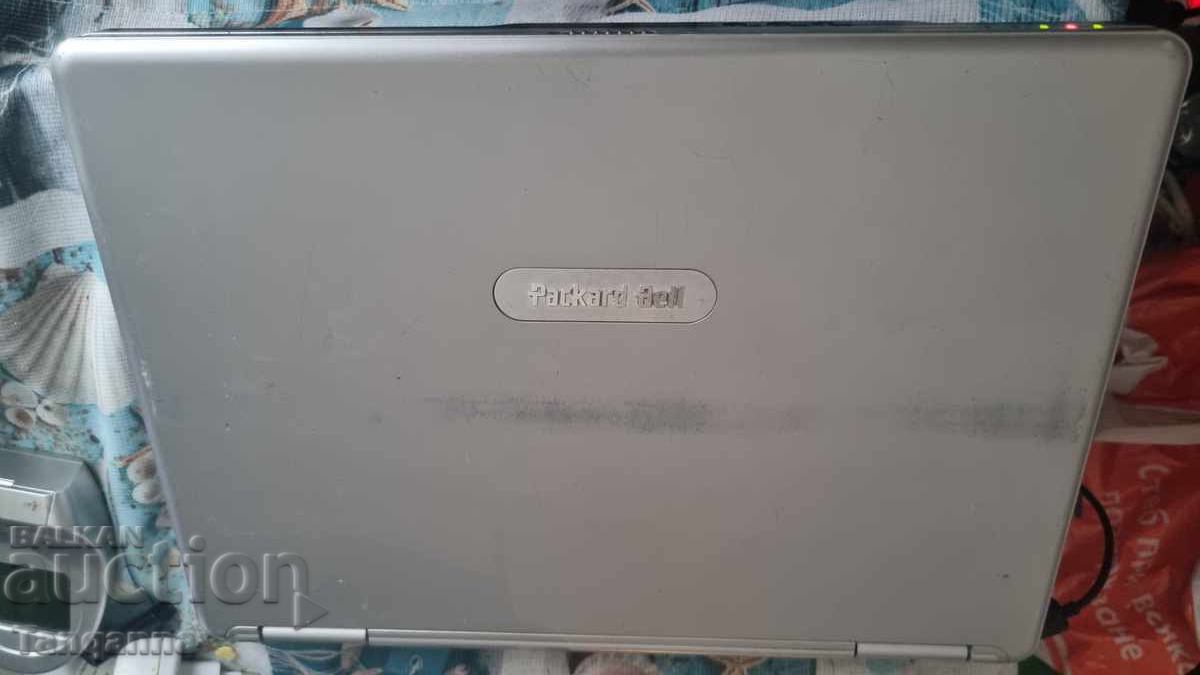 Delivery of Retro laptop