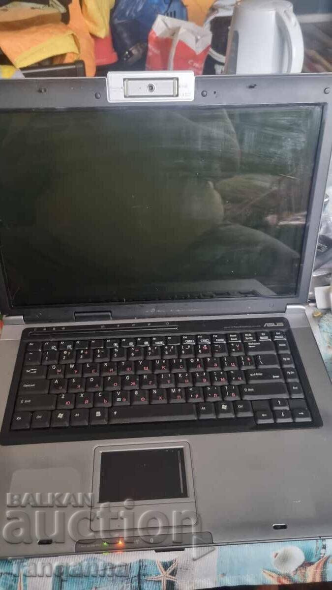 Laptop with price 60.00 BGN | € 30.68