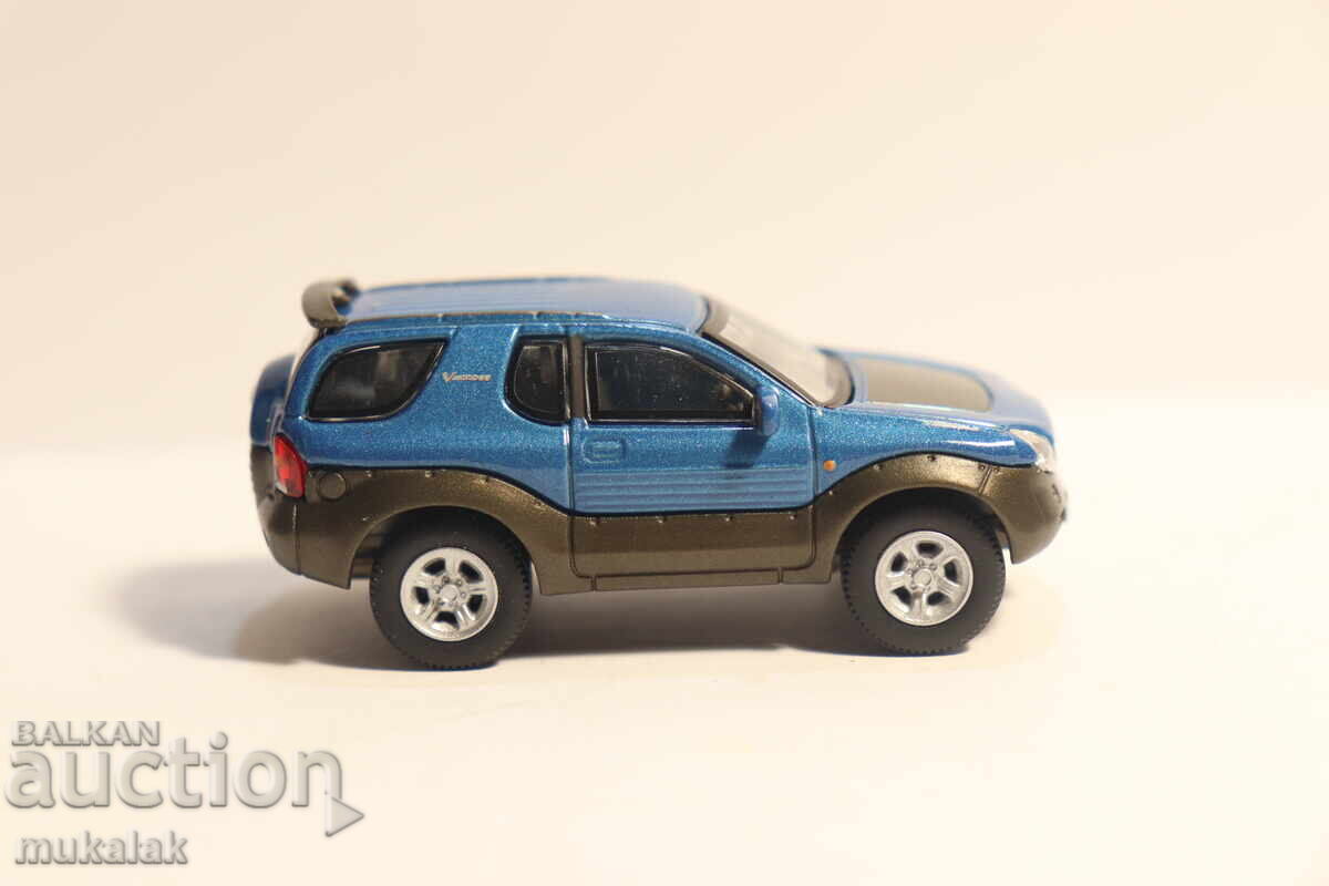 Delivery of 1:72 HONGWELL ISUZU TOY CAR MODEL