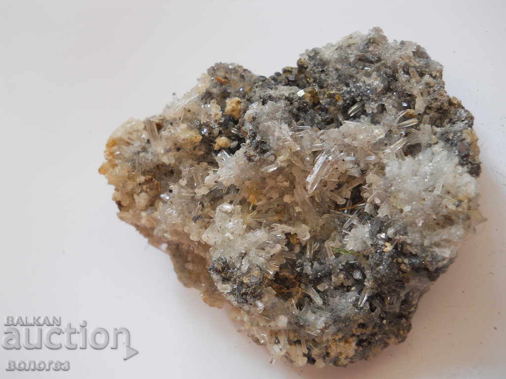 Βουνό κρύσταλλο στο Γαλένα με τιμή 8.00 BGN | € 4.09