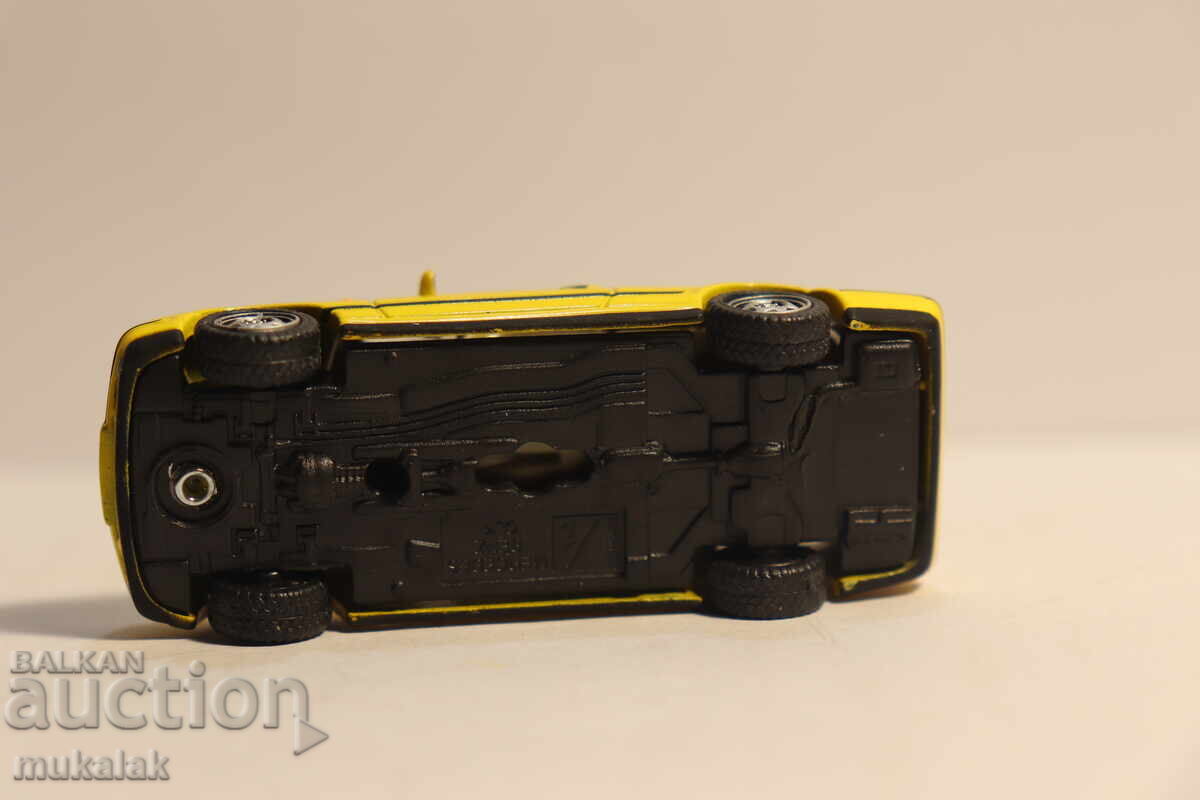 1:72 HONGWELL MERCEDES BENZ CLK TOY CAR MODEL - 7 1:72 HONGWELL MERCEDES BENZ CLK TOY CAR MODEL - 7