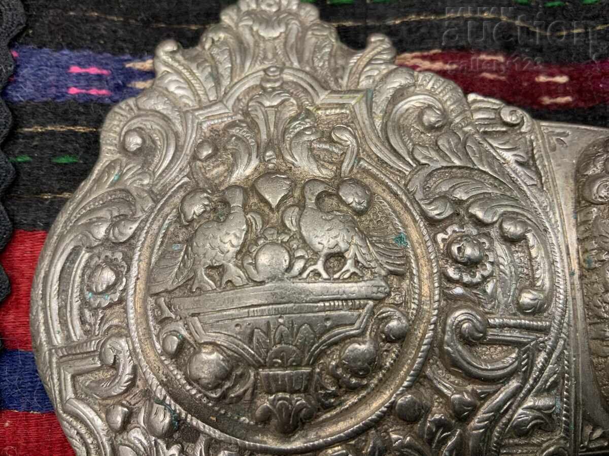 Παράδοση Αναγεννησιακή σοφιανή αγκράφα ζώνης ασημένια σκαλιστή Παράδοση Αναγεννησιακή σοφιανή αγκράφα ζώνης ασημένια σκαλιστή