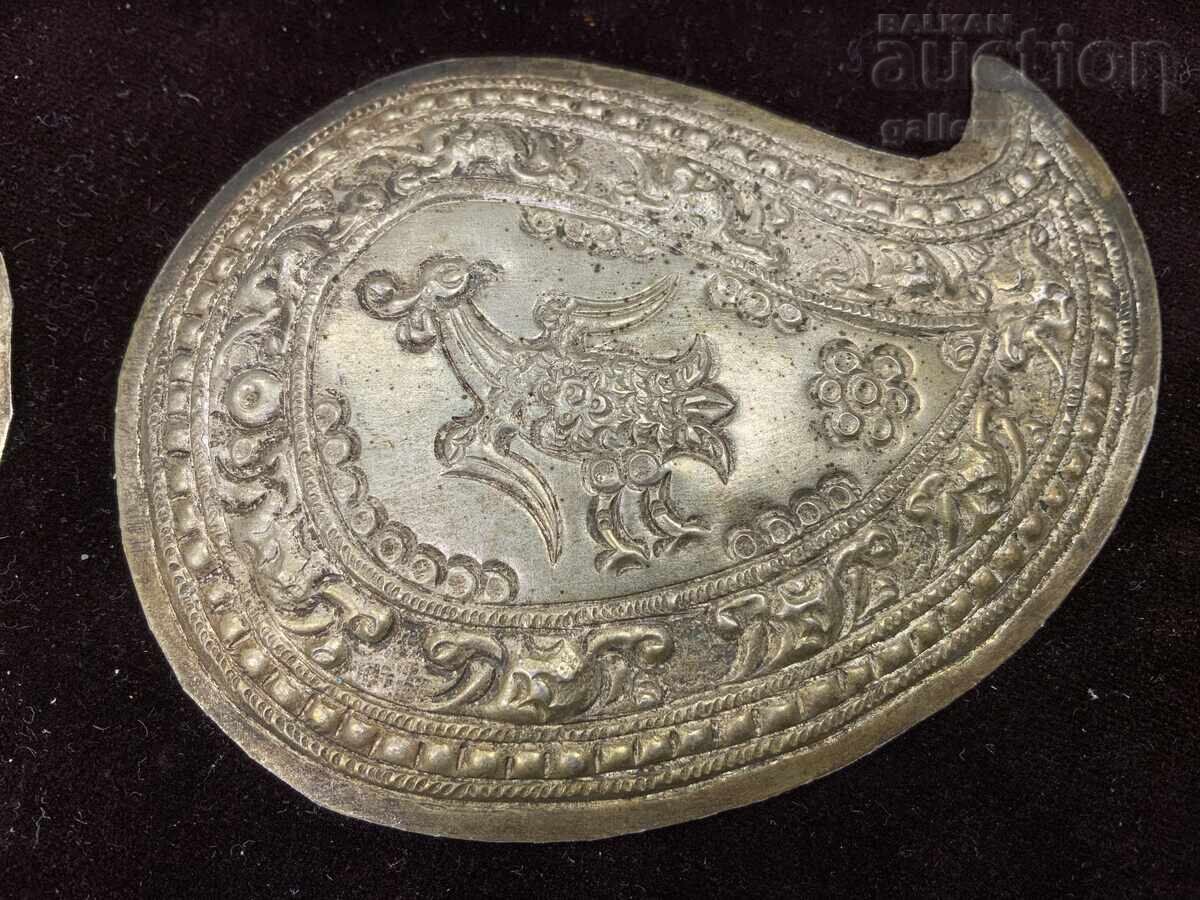Auction  Revival-era silver pafta (belt buckle) blank, hand-cut by a silversmith