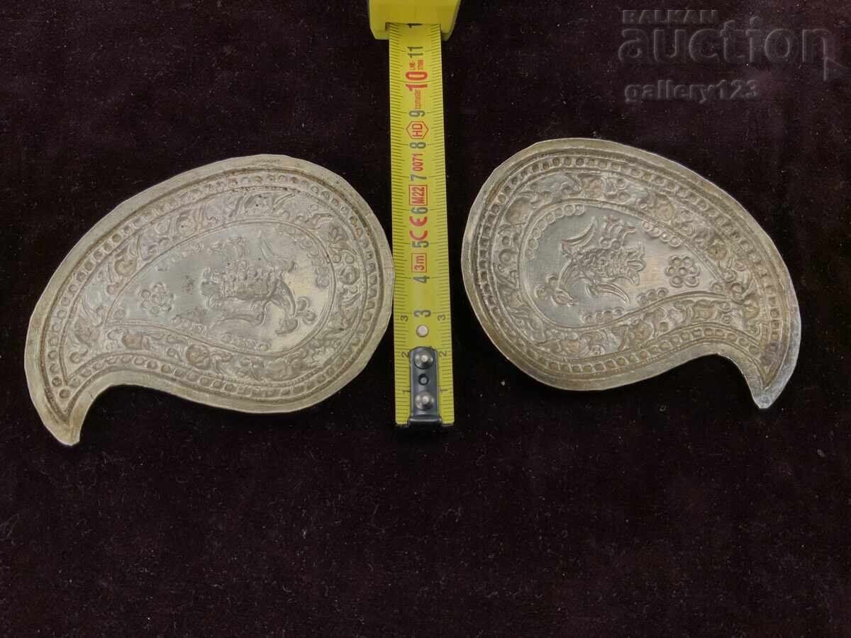 Delivery of Revival-era silver pafta (belt buckle) blank, hand-cut by a silversmith